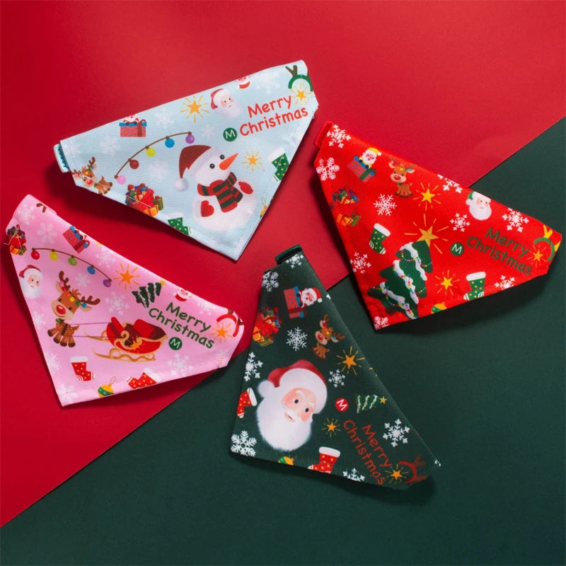 Christmas Pet Bandanas Collar for Dogs Cats cotton Triangular Bibs Scarf Collar with Santa Claus Pattern for small dog scarves